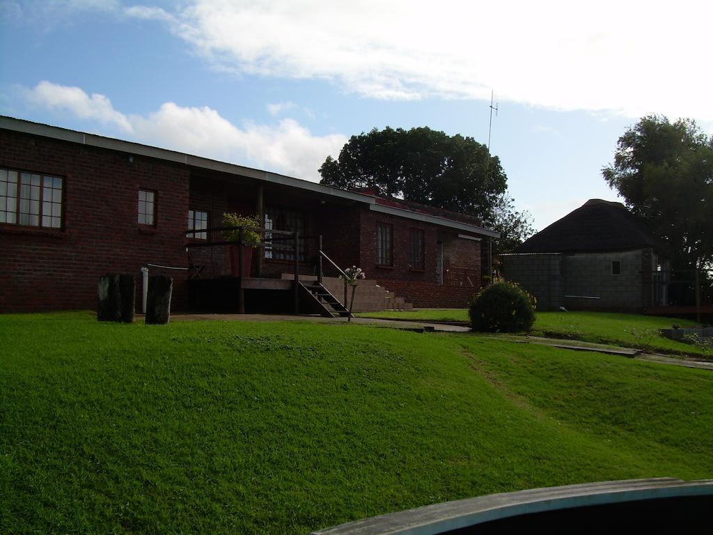 The Hexagon Wildlife Conservation Hotel Uitenhage Exterior foto